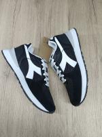 Sports Shoes Sneakers Diadora FENICE Mens Black