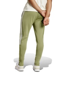 iy4287_det-foto_3